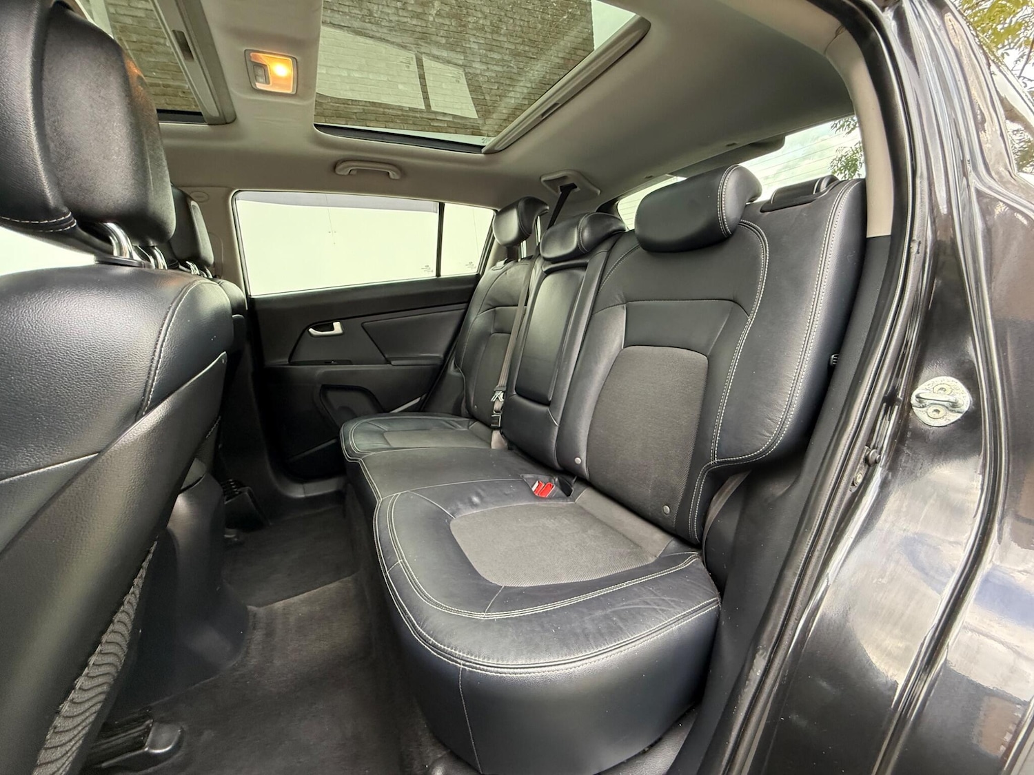 Used Kia Sportage 2011 for sale - 76201231: Photo 24