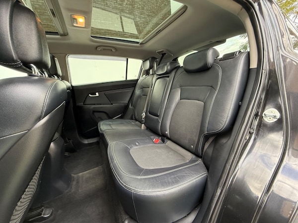 Used Kia Sportage 2011 for sale - 76201231: Photo 24