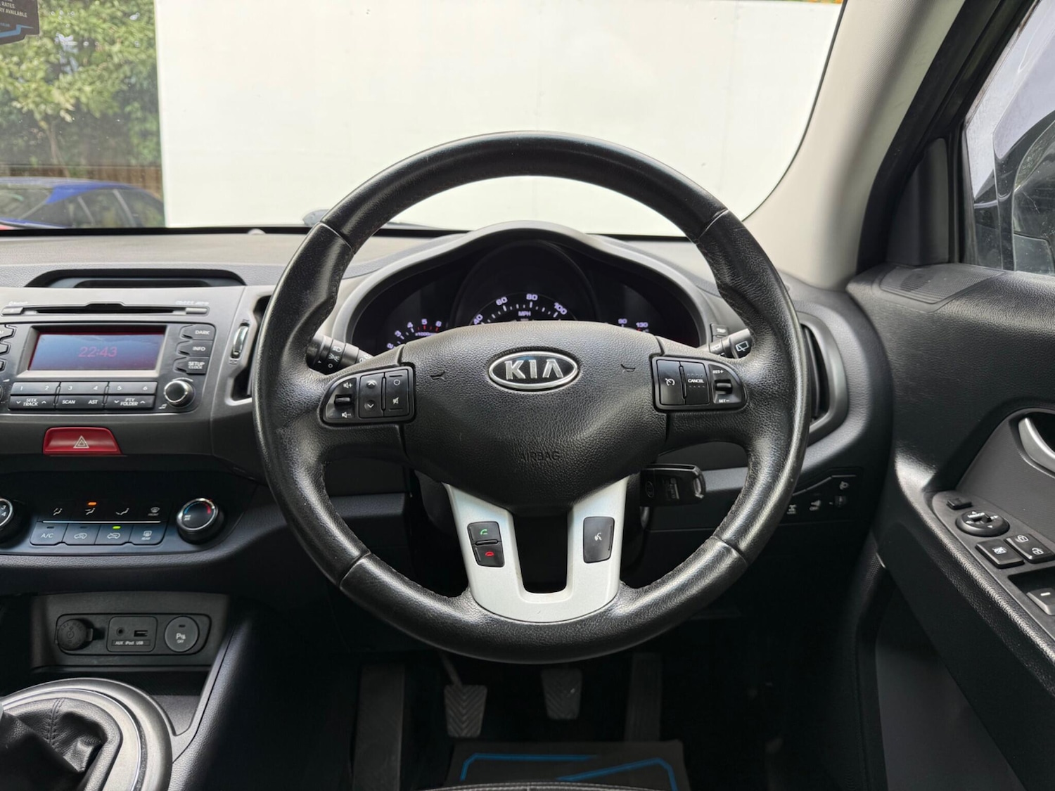 Used Kia Sportage 2011 for sale - 76201231: Photo 31