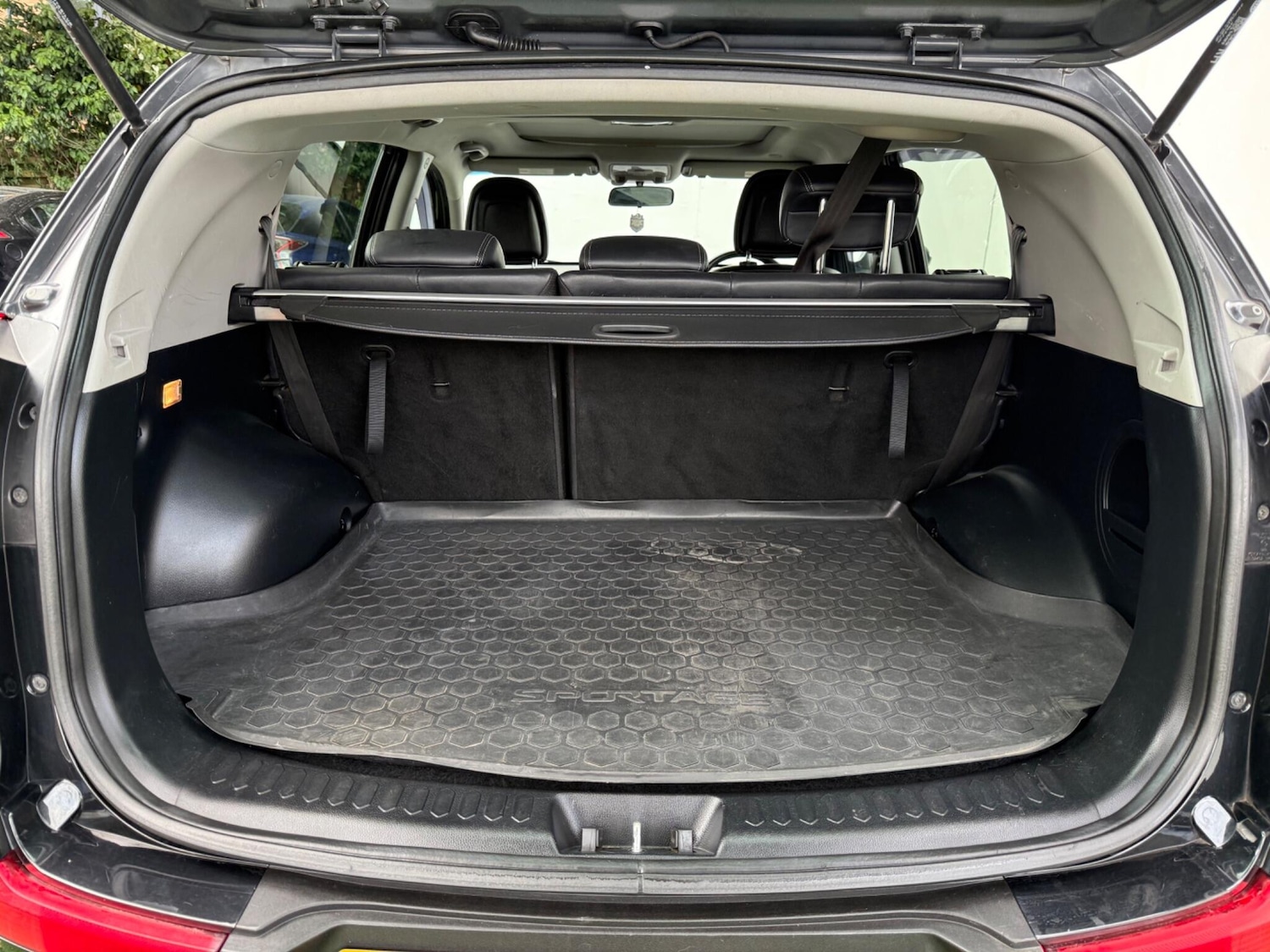 Used Kia Sportage 2011 for sale - 76201231: Photo 8