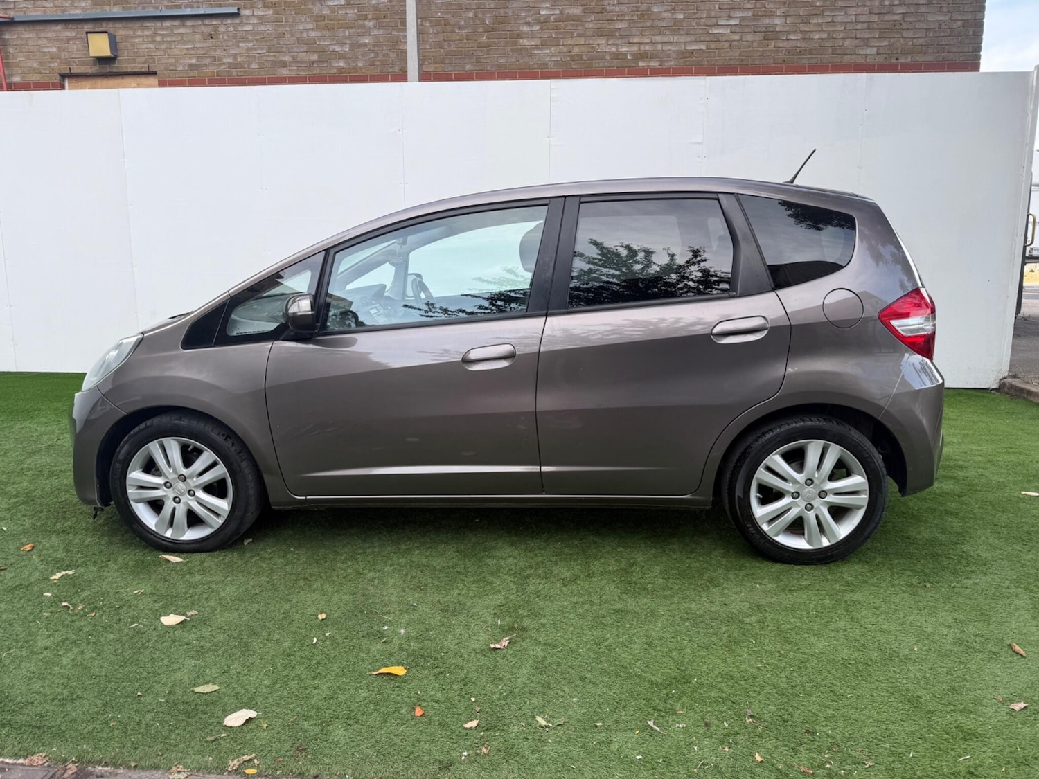 Used Honda Jazz 2015 for sale - 76484446: Photo 10