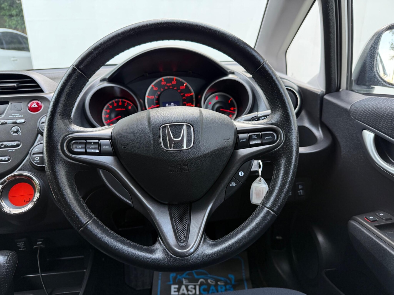 Used Honda Jazz 2015 for sale - 76484446: Photo 32