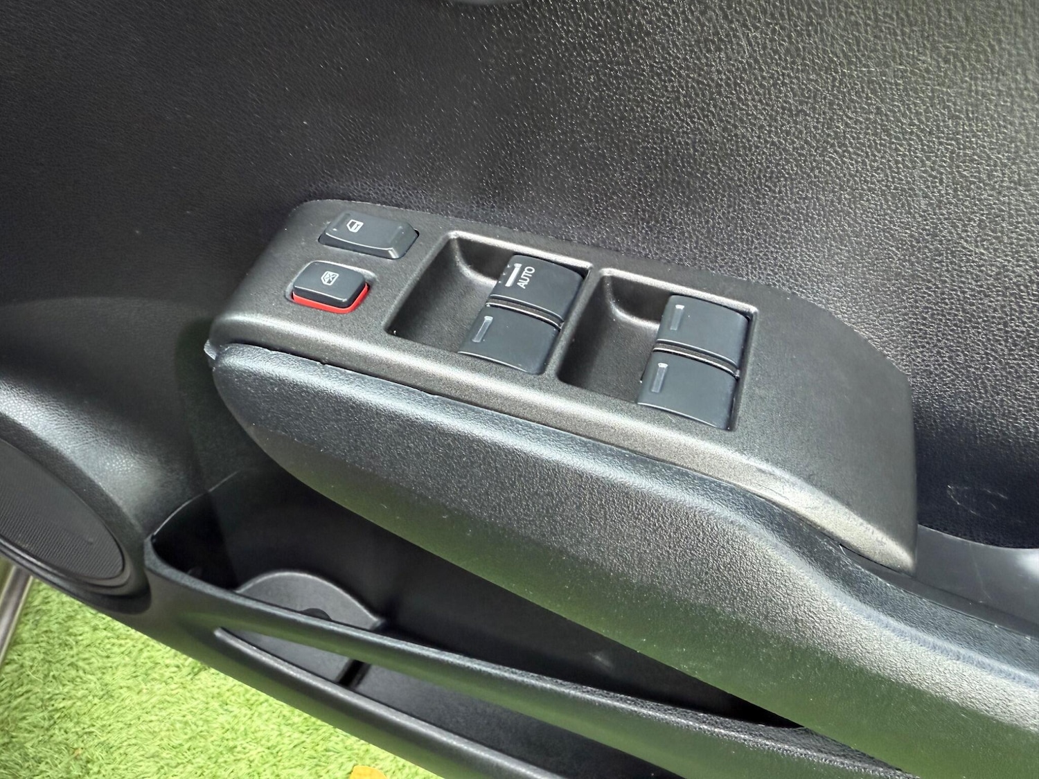 Used Honda Jazz 2015 for sale - 76484446: Photo 40