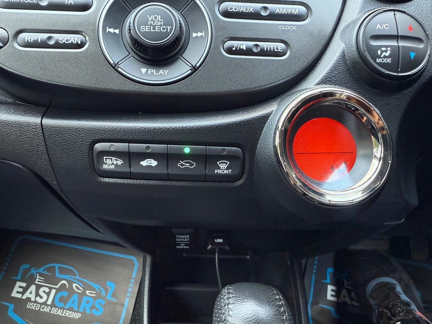 Used Honda Jazz 2015 for sale - 76484446: Photo 46