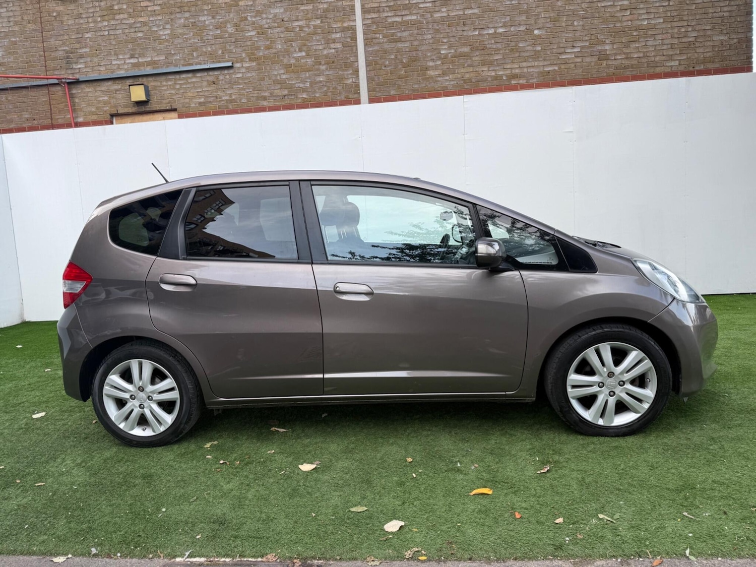 Used Honda Jazz 2015 for sale - 76484446: Photo 5