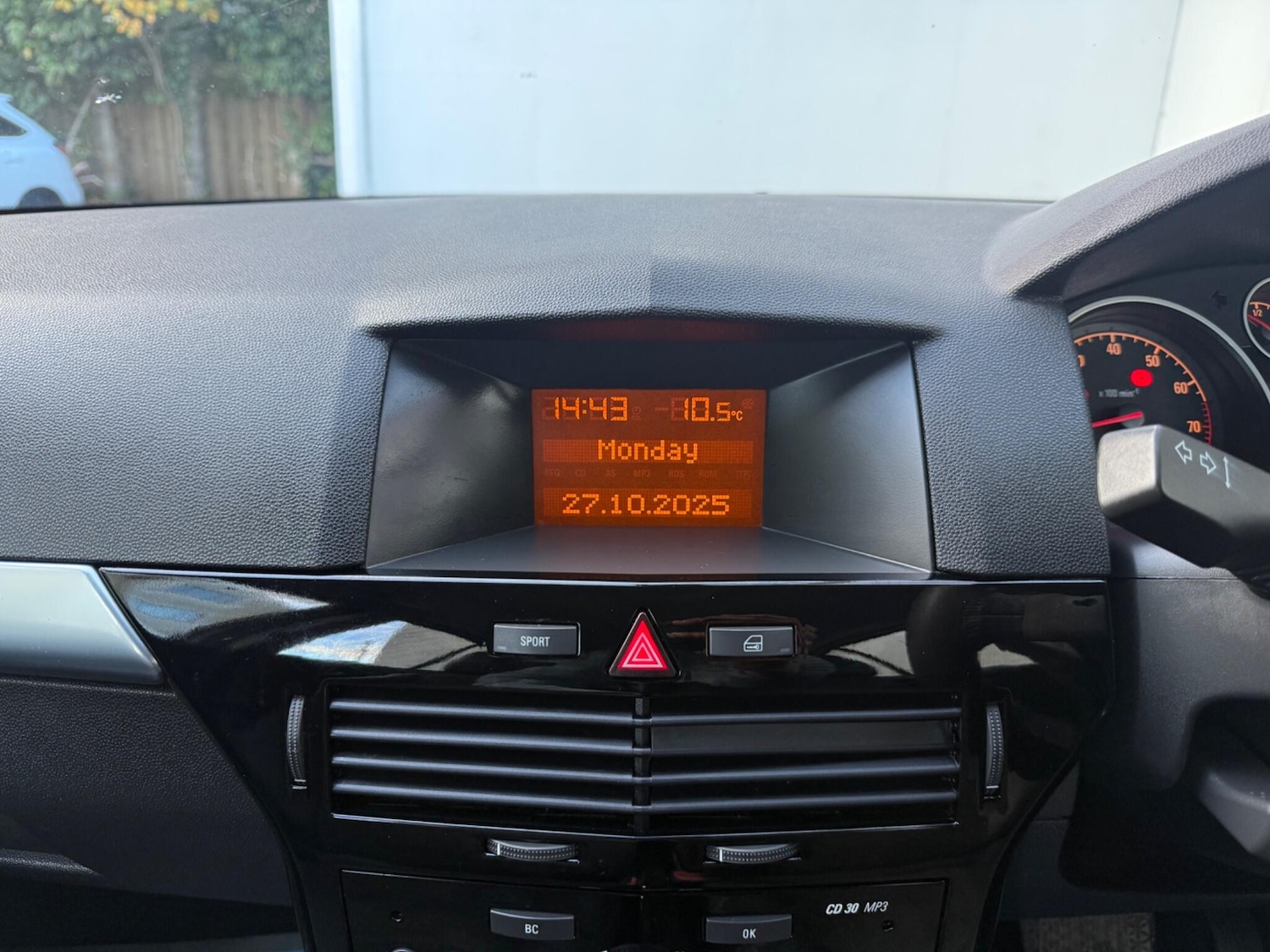 Used Vauxhall Astra 2008 for sale - 76398153: Photo 28