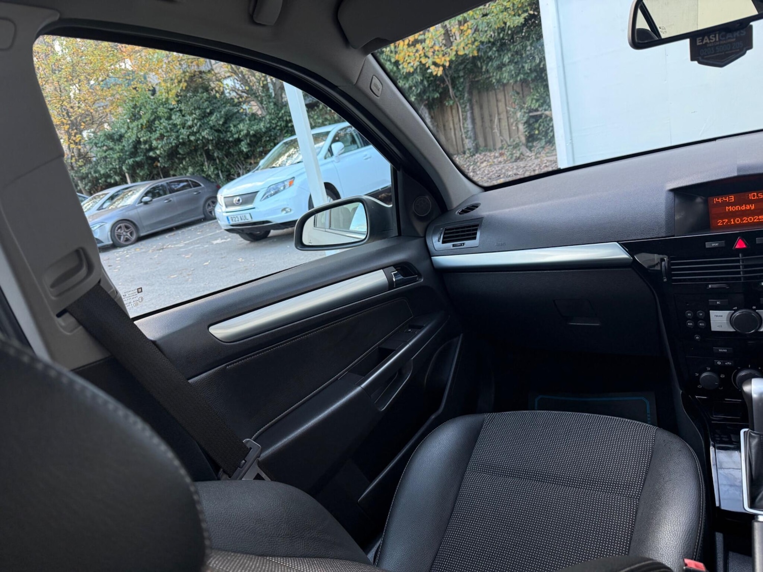 Used Vauxhall Astra 2008 for sale - 76398153: Photo 37