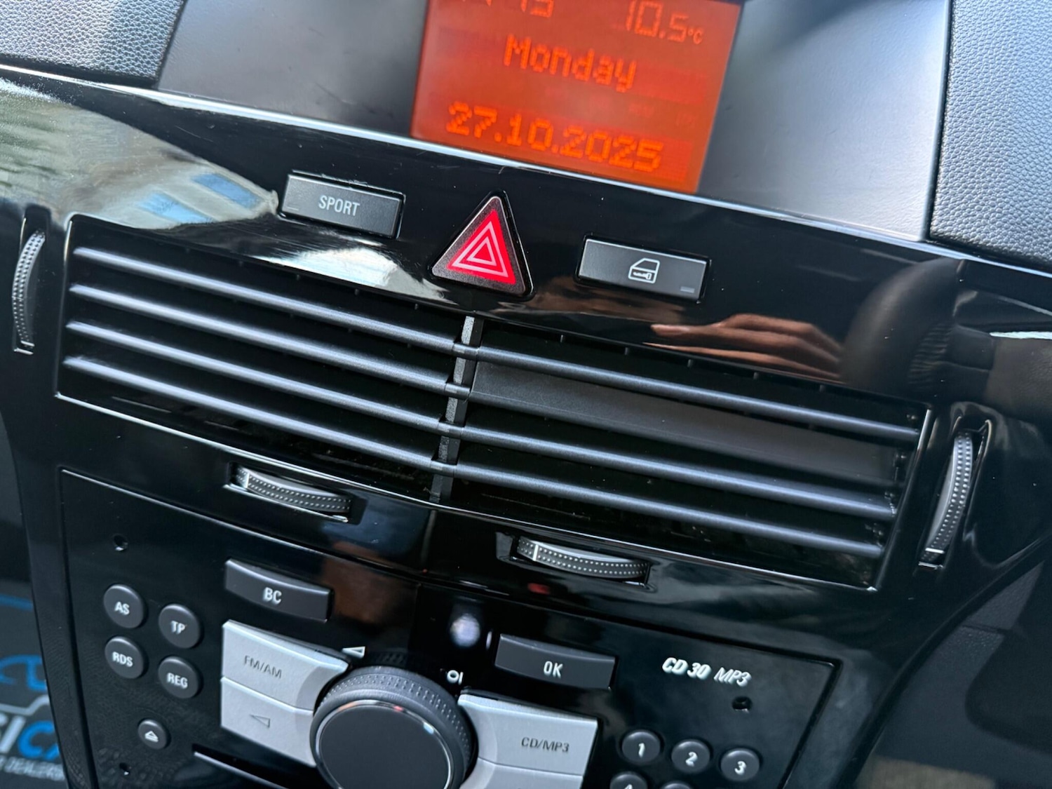 Used Vauxhall Astra 2008 for sale - 76398153: Photo 43