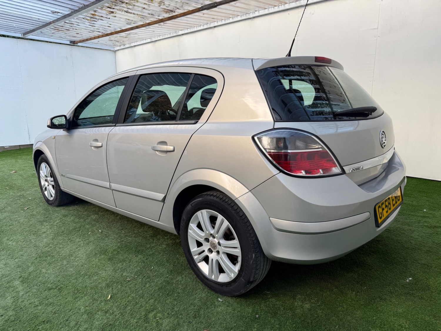 Used Vauxhall Astra 2008 for sale - 76398153: Photo 9