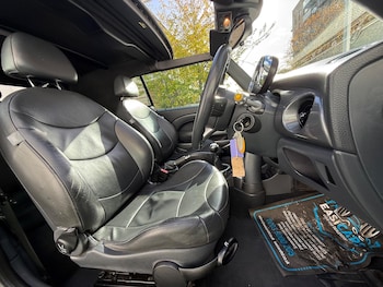 Used MINI Convertible 2006 for sale - 76440638: Photo