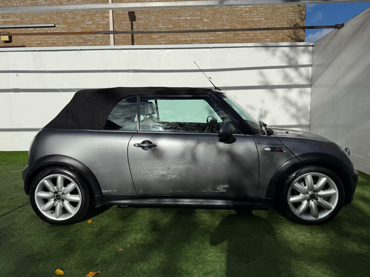Used MINI Convertible for sale - 76440638: Photo 5