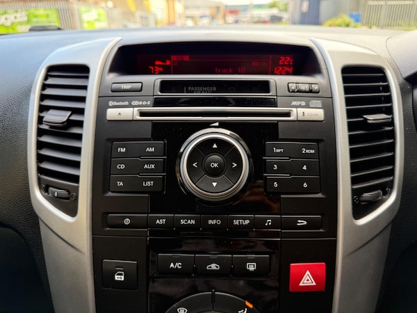 Used Kia Venga 2013 for sale - 74934370: Photo 44