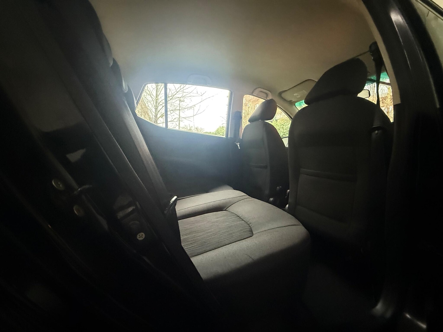 Used Hyundai i10 2011 for sale - 76990788: Photo 18