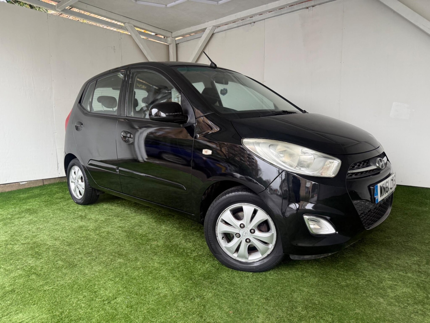Used Hyundai i10 2011 for sale - 76990788: Photo 4