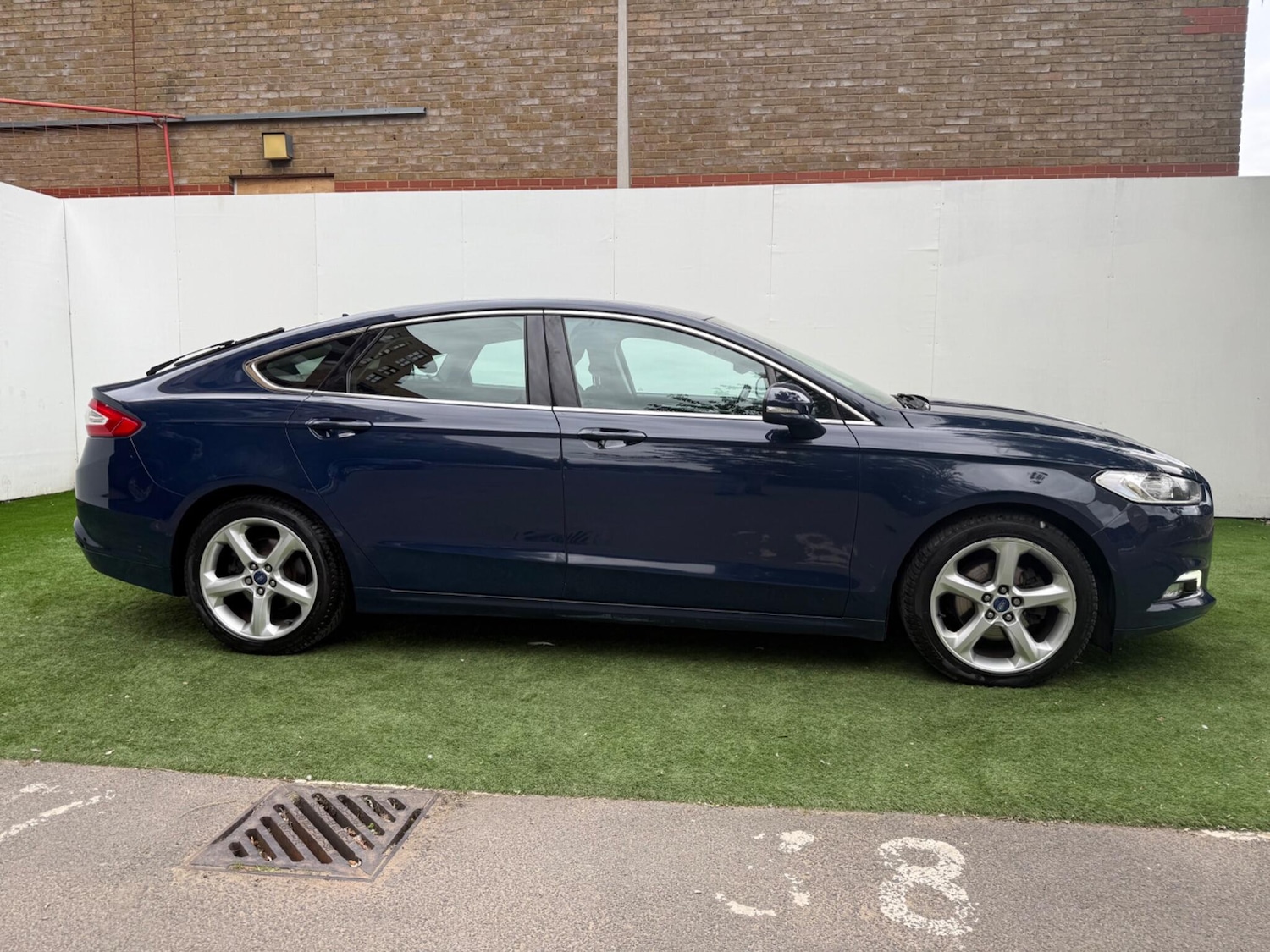 Used Ford Mondeo 2016 for sale - 75808988: Photo 5