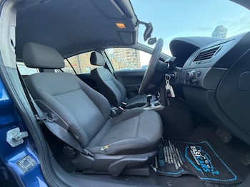 Used Vauxhall Astra 2004 for sale - 76689579: Photo