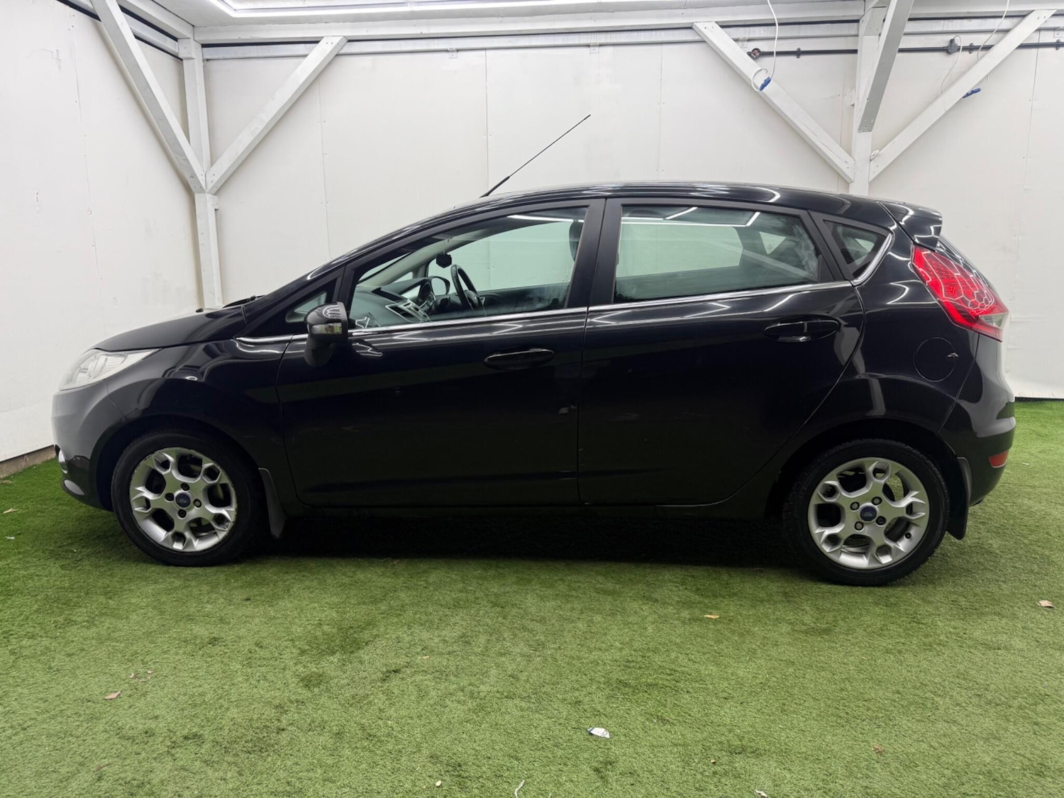 Used Ford Fiesta 2012 for sale - 77097827: Photo 10