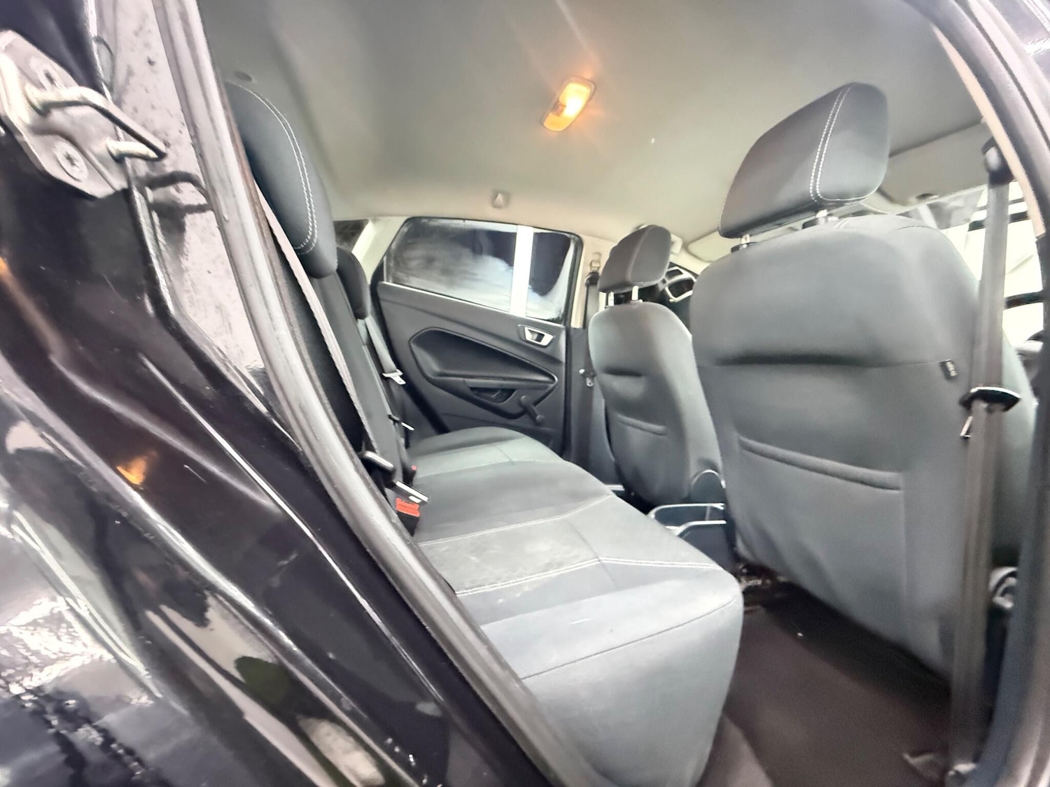 Used Ford Fiesta 2012 for sale - 77097827: Photo 18