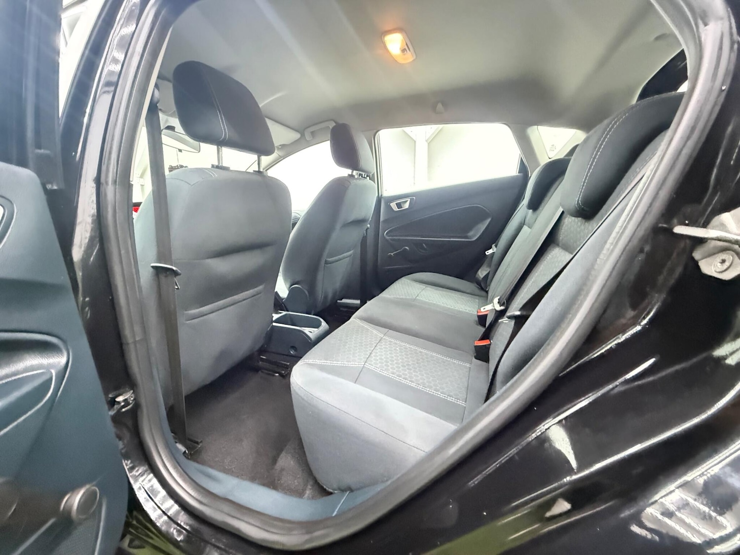 Used Ford Fiesta 2012 for sale - 77097827: Photo 23