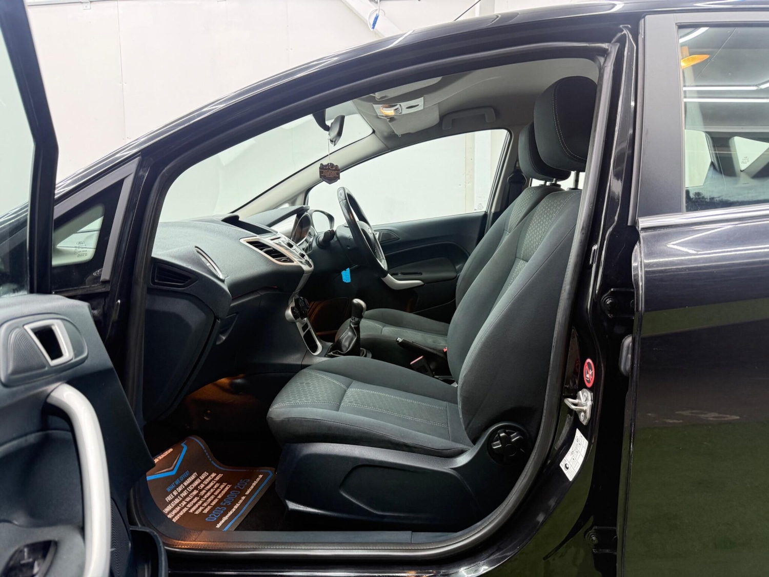 Used Ford Fiesta 2012 for sale - 77097827: Photo 24