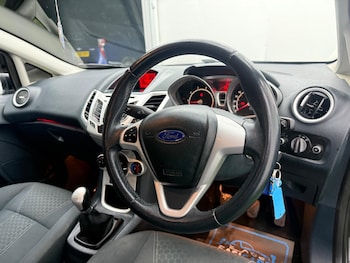 Used Ford Fiesta 2012 for sale - 77097827: Photo