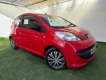 Used Peugeot 107 2008 for sale - 76398900: Photo