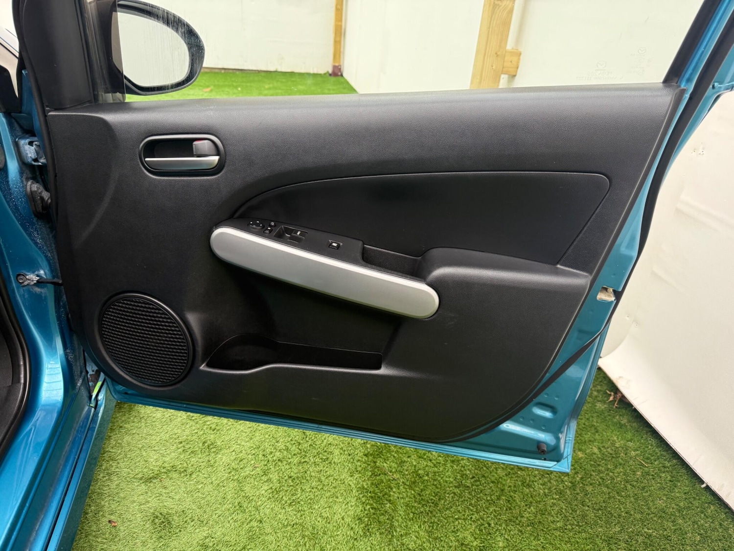 Used Mazda Mazda2 2012 for sale - 76823720: Photo 17