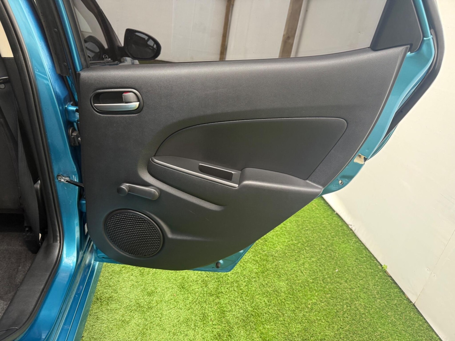 Used Mazda Mazda2 2012 for sale - 76823720: Photo 21