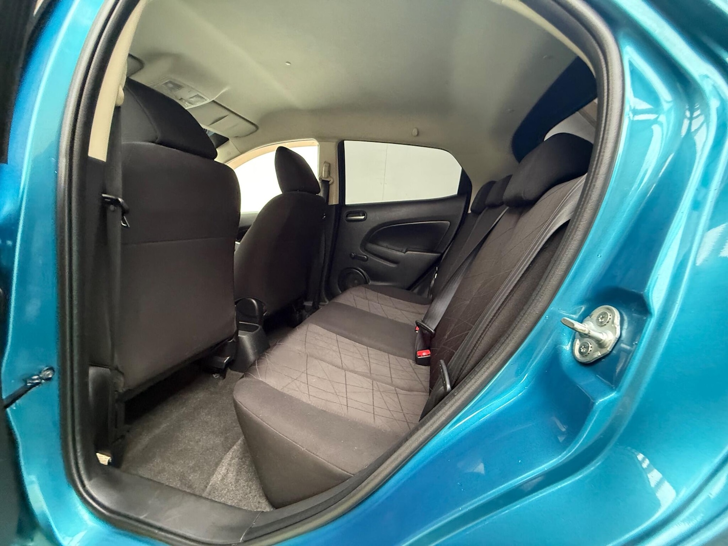 Used Mazda Mazda2 2012 for sale - 76823720: Photo 23