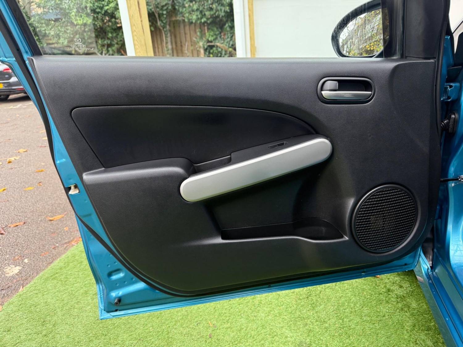 Used Mazda Mazda2 2012 for sale - 76823720: Photo 27