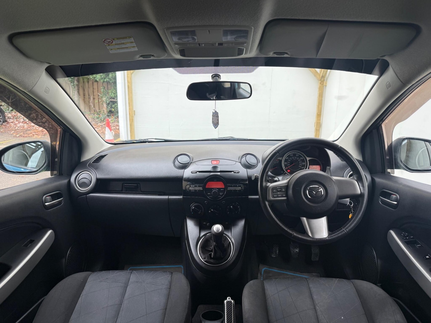 Used Mazda Mazda2 2012 for sale - 76823720: Photo 28