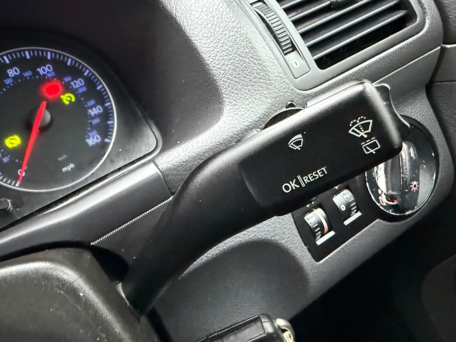 Used Volkswagen Touran 2006 for sale - 77940142: Photo 39