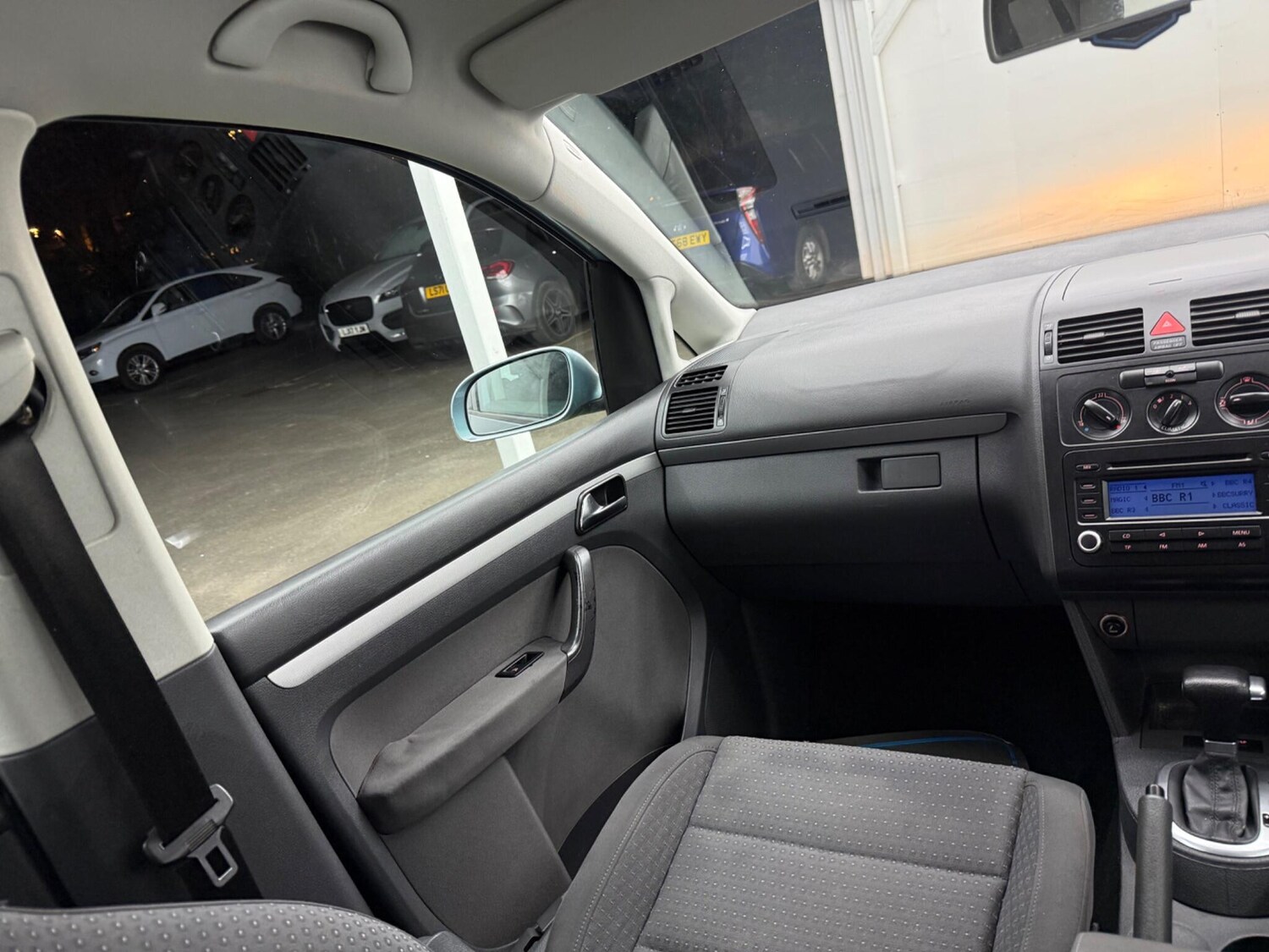 Used Volkswagen Touran 2006 for sale - 77940142: Photo 40