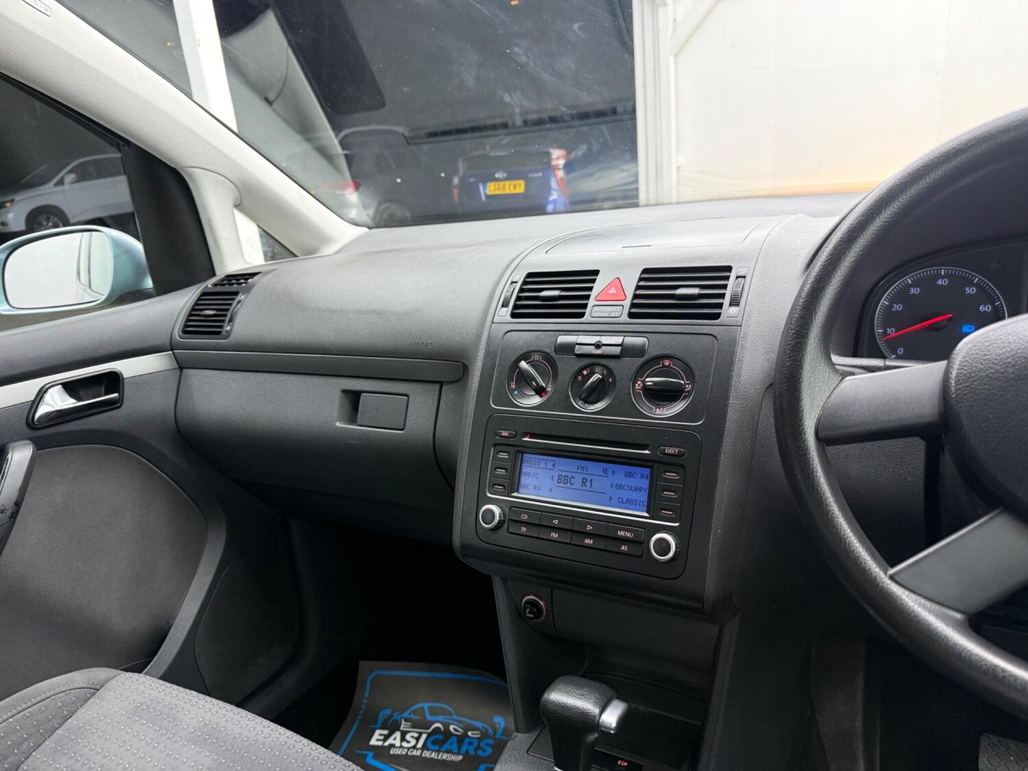 Used Volkswagen Touran 2006 for sale - 77940142: Photo 52