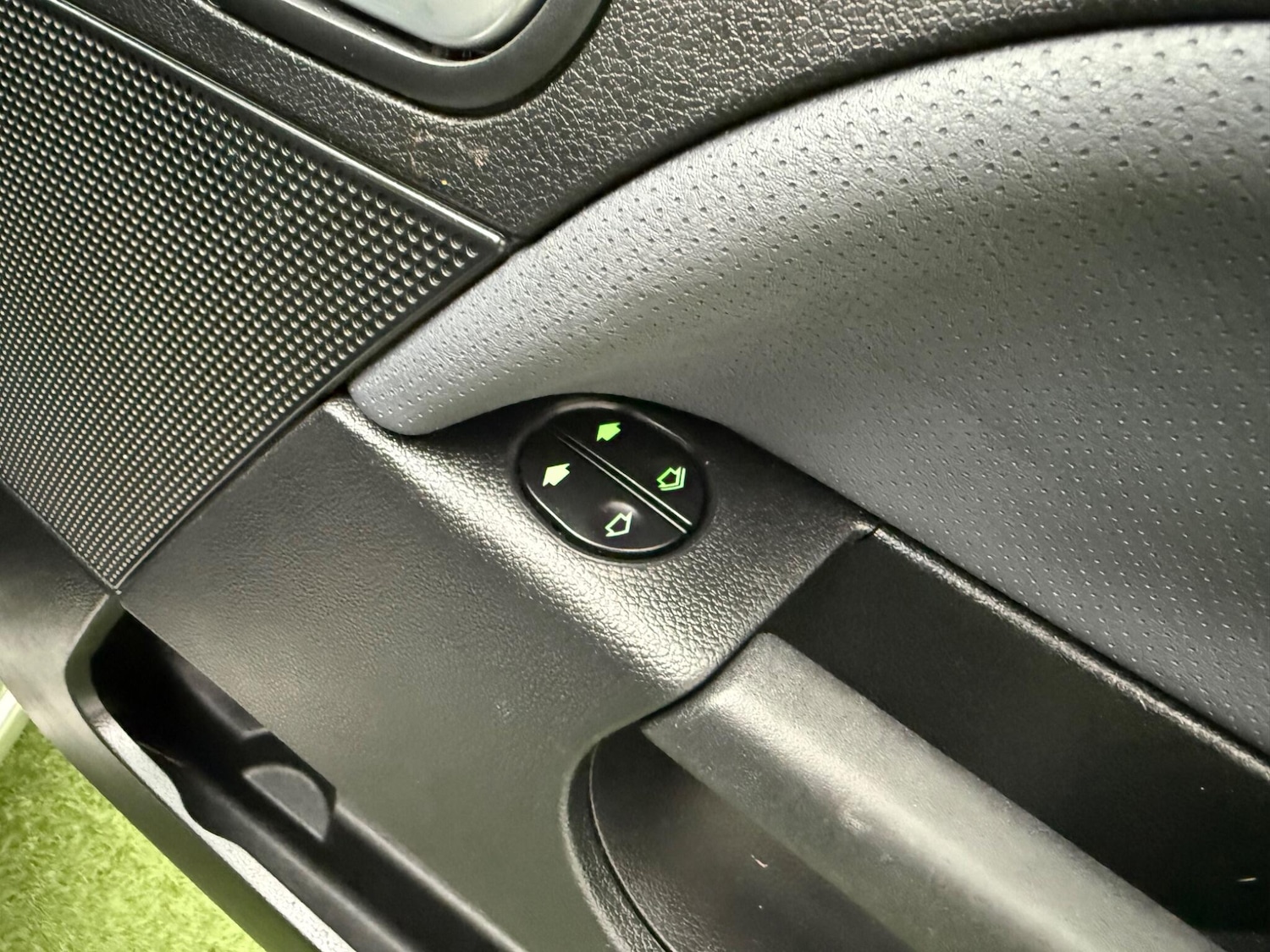 Used Ford Fiesta 2008 for sale - 76408853: Photo 38