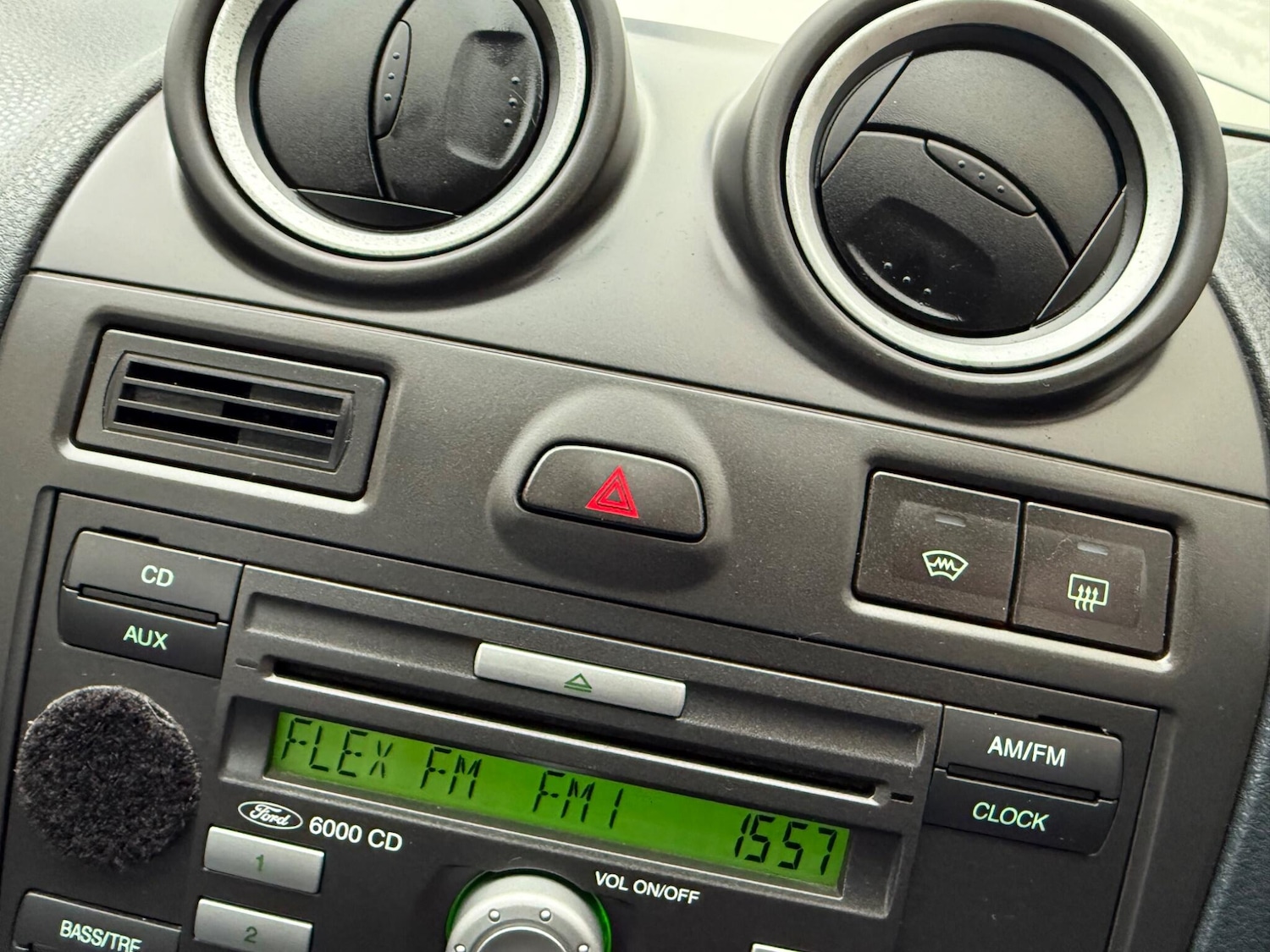 Used Ford Fiesta 2008 for sale - 76408853: Photo 42