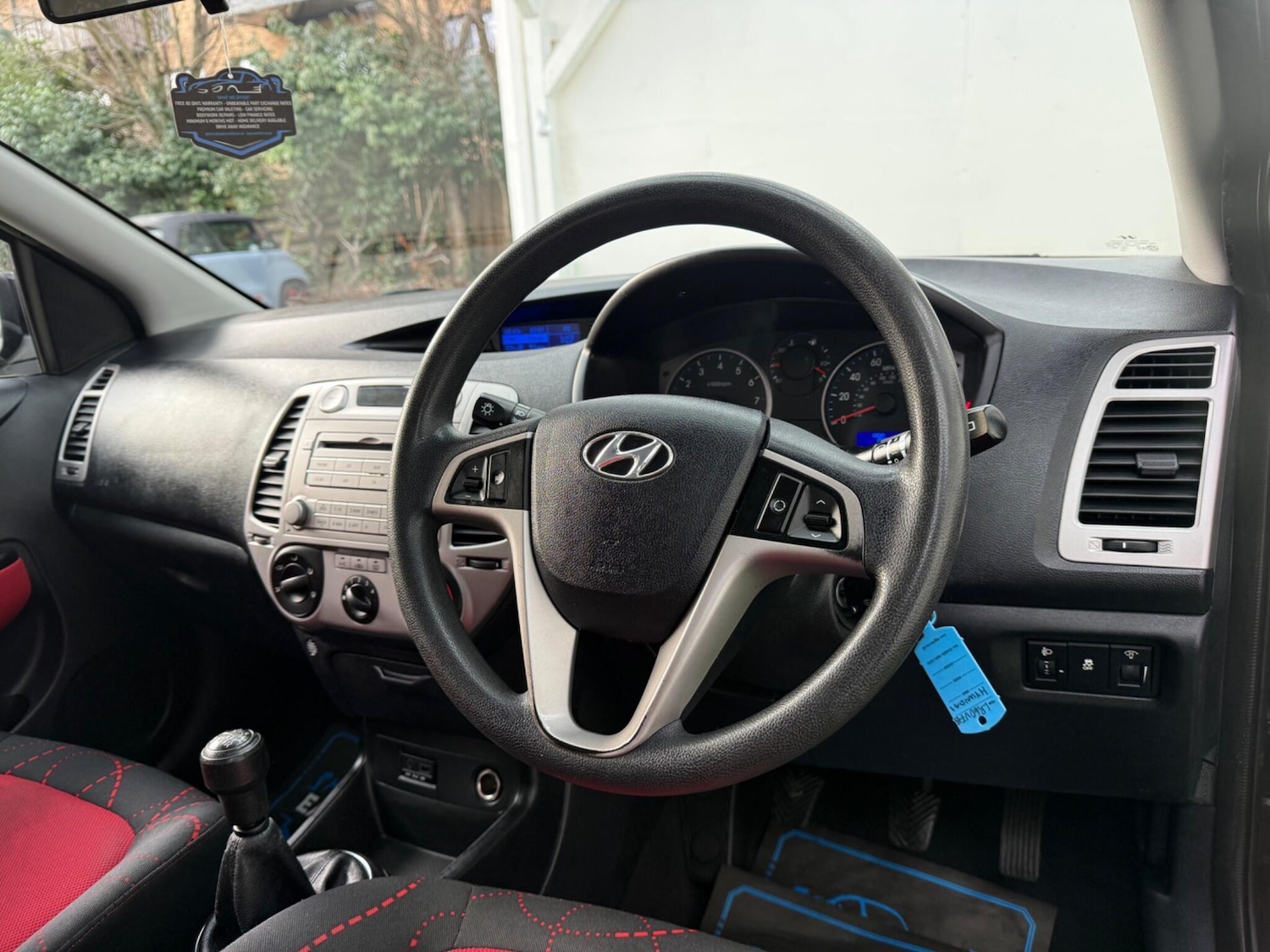 Used Hyundai i20 2010 for sale - 77084505: Photo 2