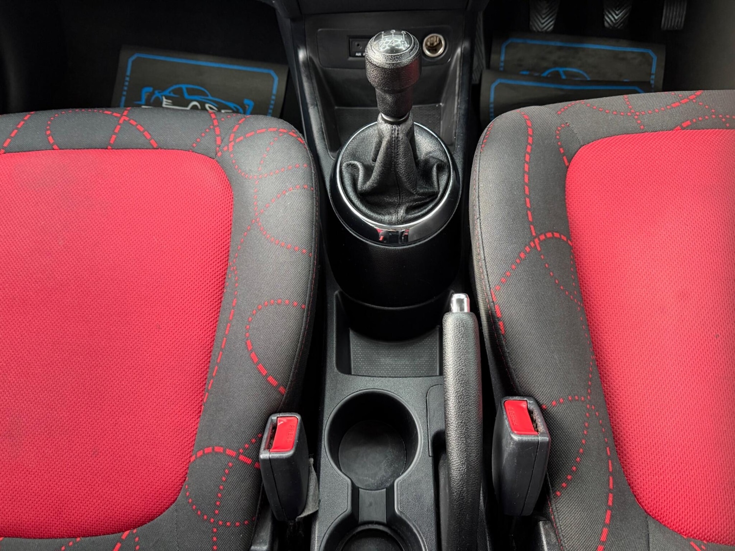 Used Hyundai i20 2010 for sale - 77084505: Photo 28