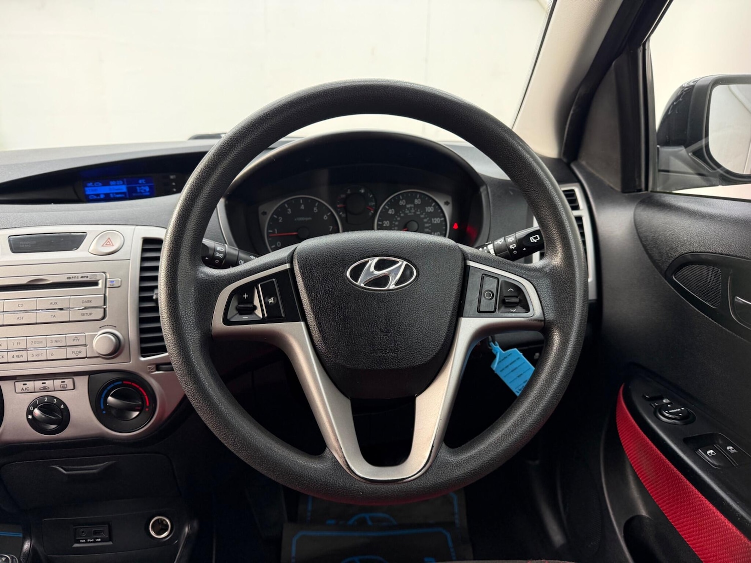 Used Hyundai i20 2010 for sale - 77084505: Photo 29