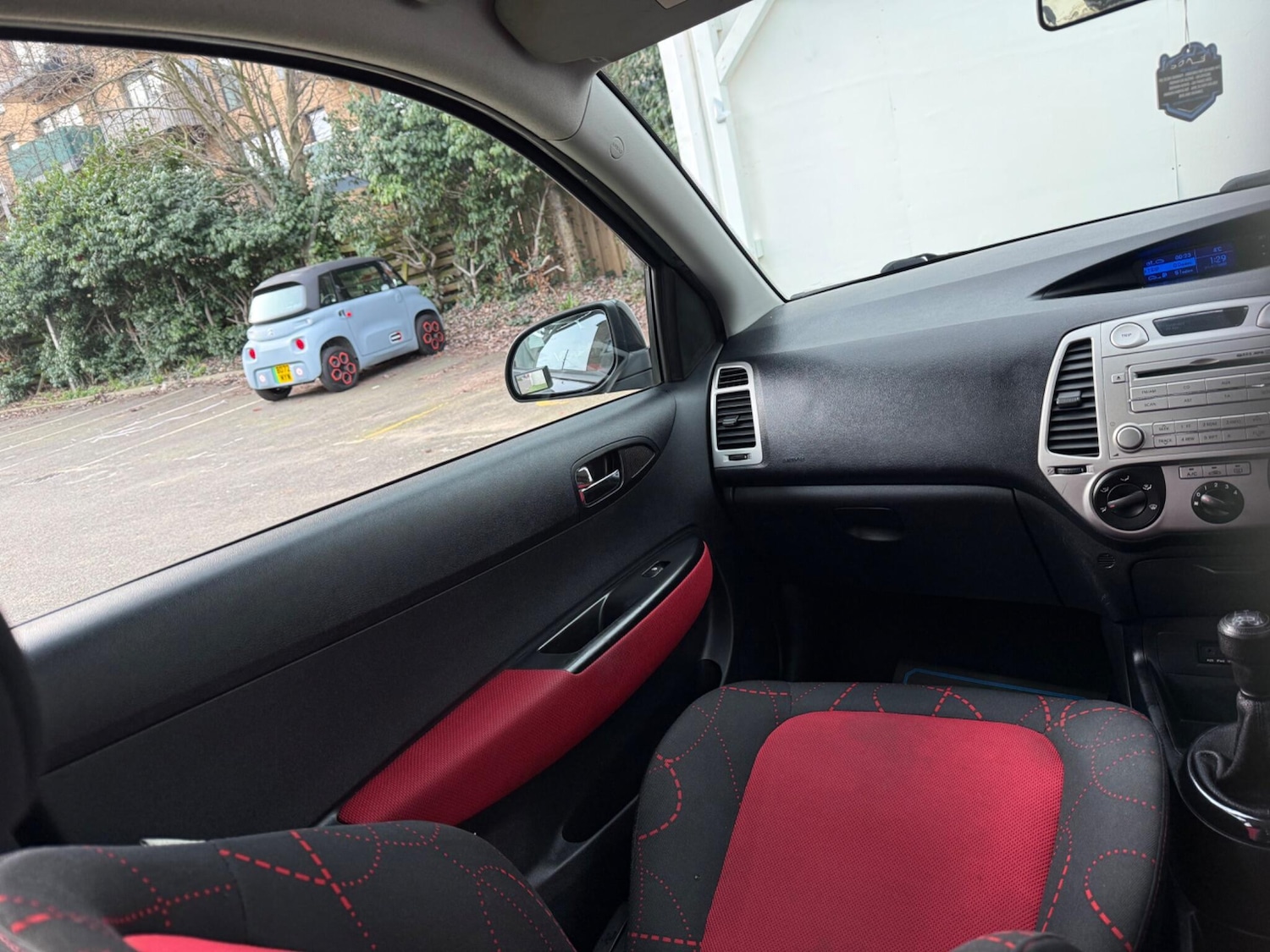 Used Hyundai i20 2010 for sale - 77084505: Photo 35