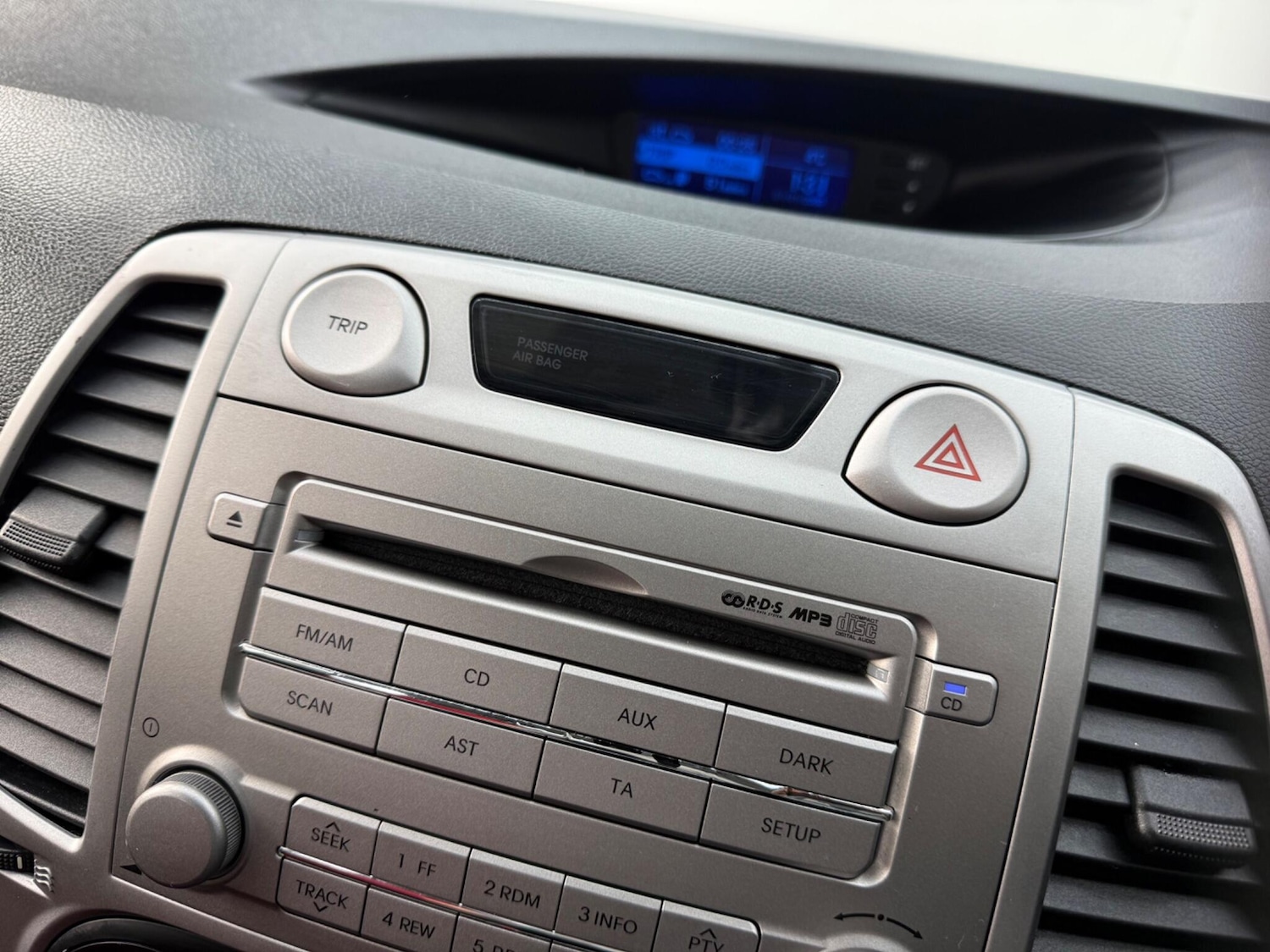 Used Hyundai i20 2010 for sale - 77084505: Photo 41