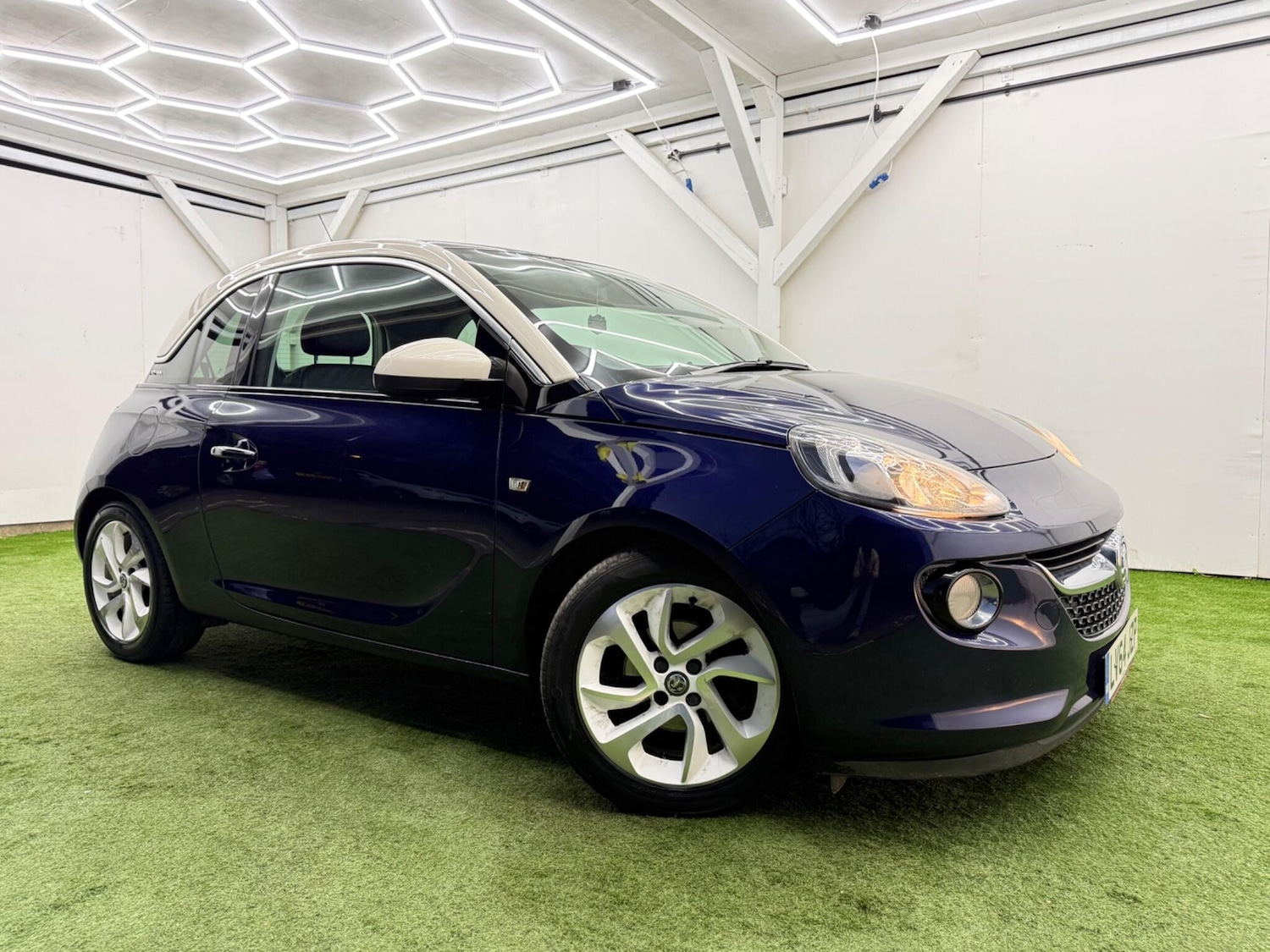 Used Vauxhall ADAM for sale - 77266763: Photo 4