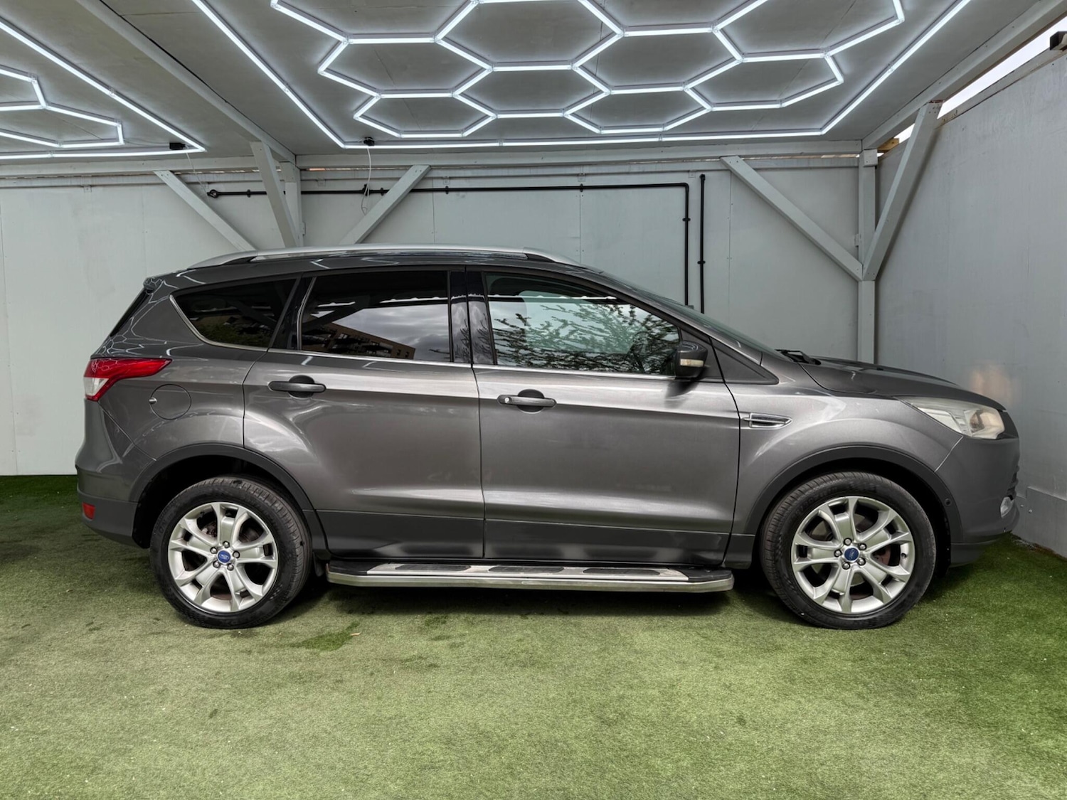 Used Ford Kuga for sale - 78214531: Photo 2