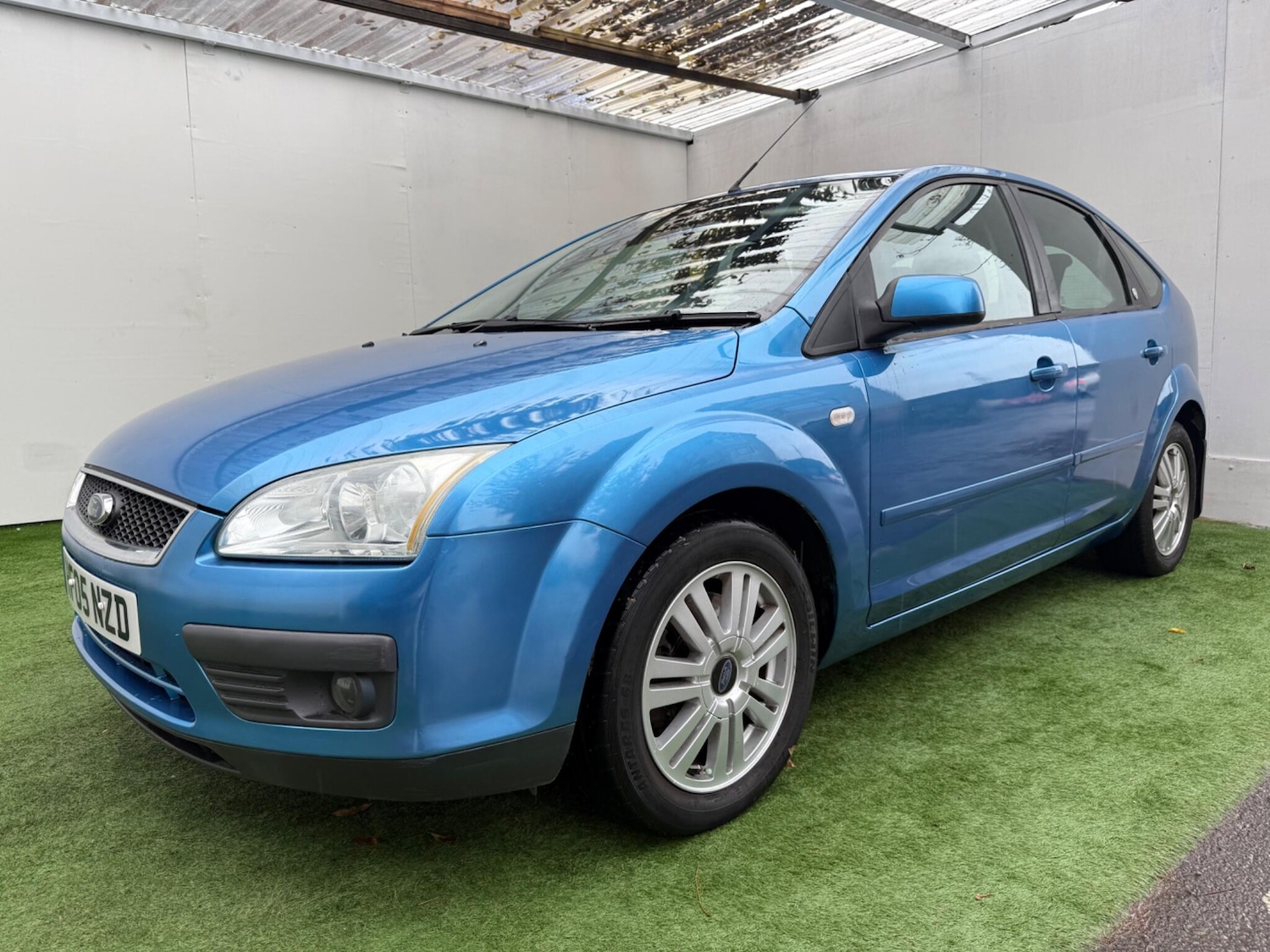 Used Ford Focus 2005 for sale - 76409361: Photo 11