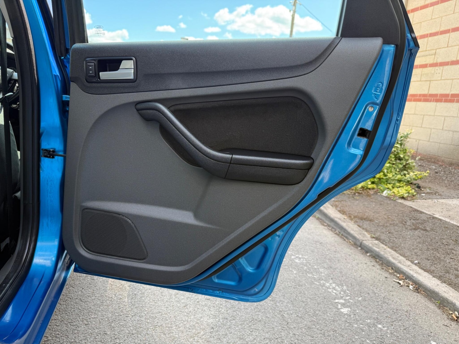 Used Ford Focus 2005 for sale - 76409361: Photo 21