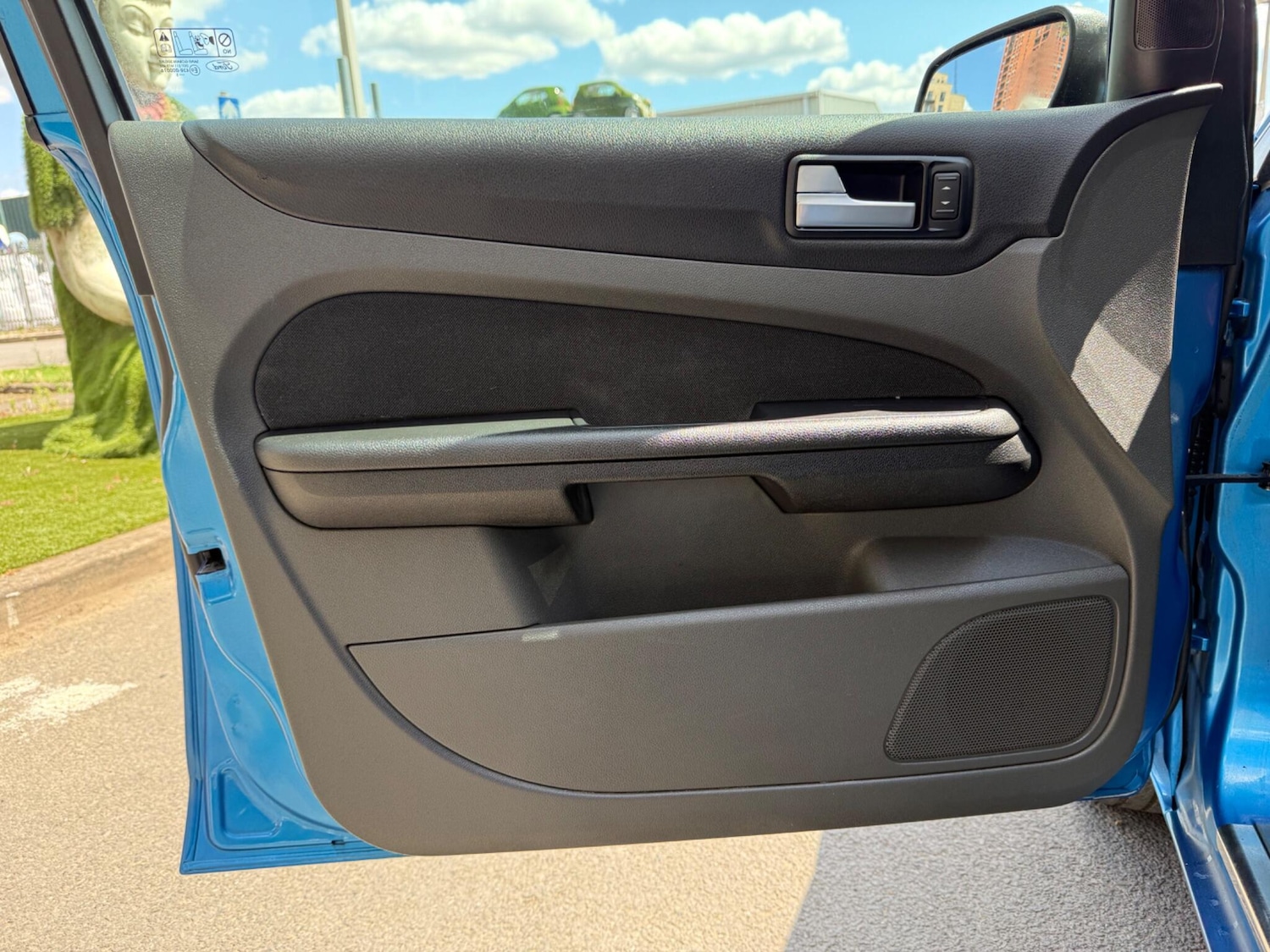 Used Ford Focus 2005 for sale - 76409361: Photo 27