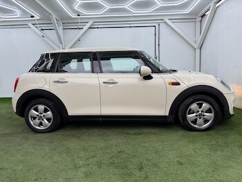 Used MINI Hatch 2016 for sale - 77682914: Photo