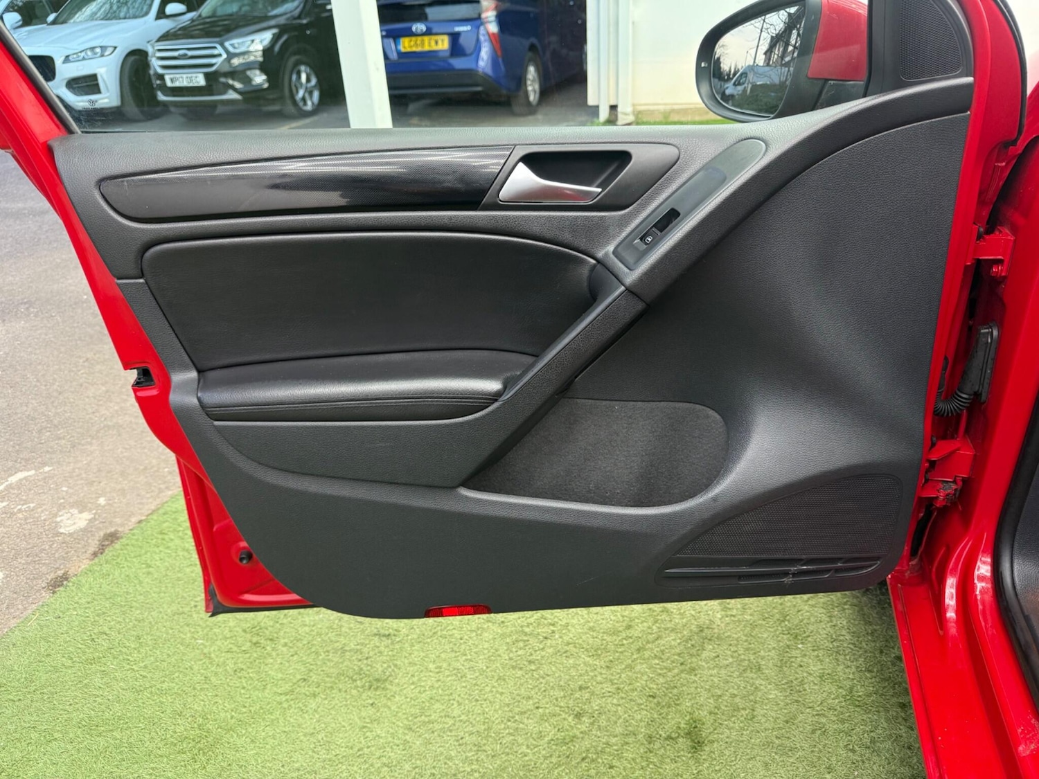 Used Volkswagen Golf 2009 for sale - 77982239: Photo 27