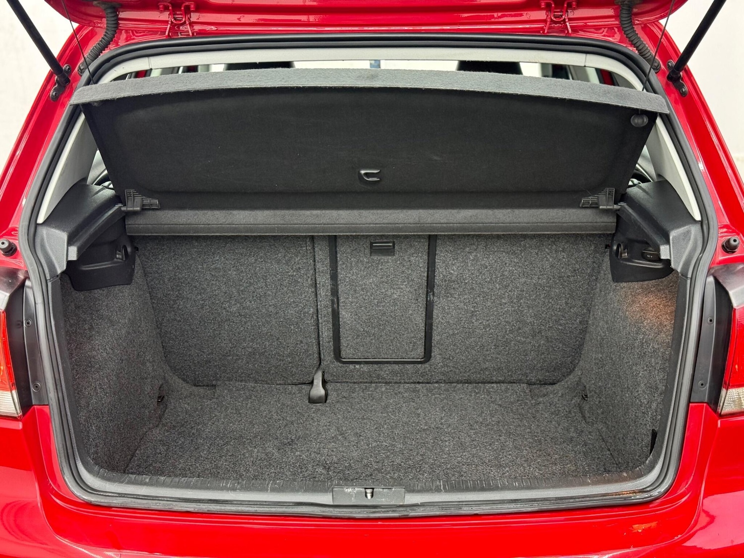 Used Volkswagen Golf 2009 for sale - 77982239: Photo 8