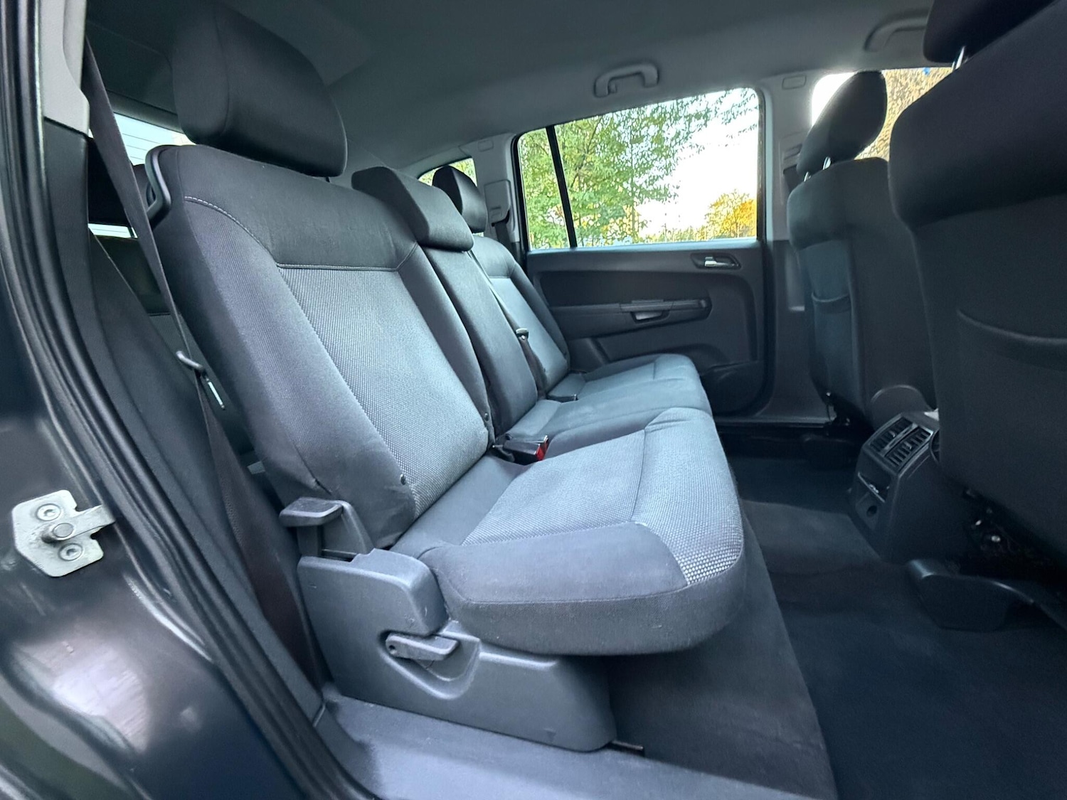 Used Vauxhall Zafira 2012 for sale - 77279096: Photo 19